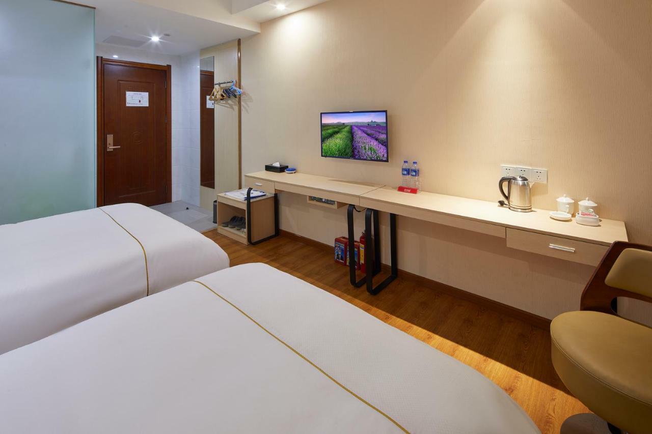 Insail Hotels Airport Road Guangzhou Exterior photo